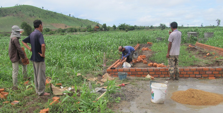 基礎工事が始まりました。